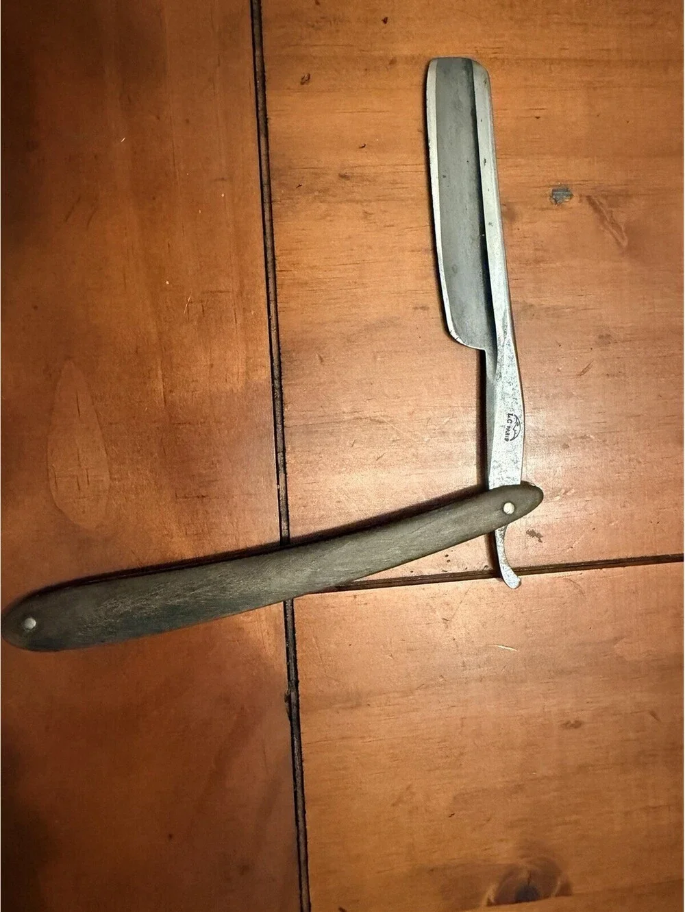 Vintage L.C. PARIS Straight Razor Mountain Logo & F.W. HERDYS Solingen Case Box